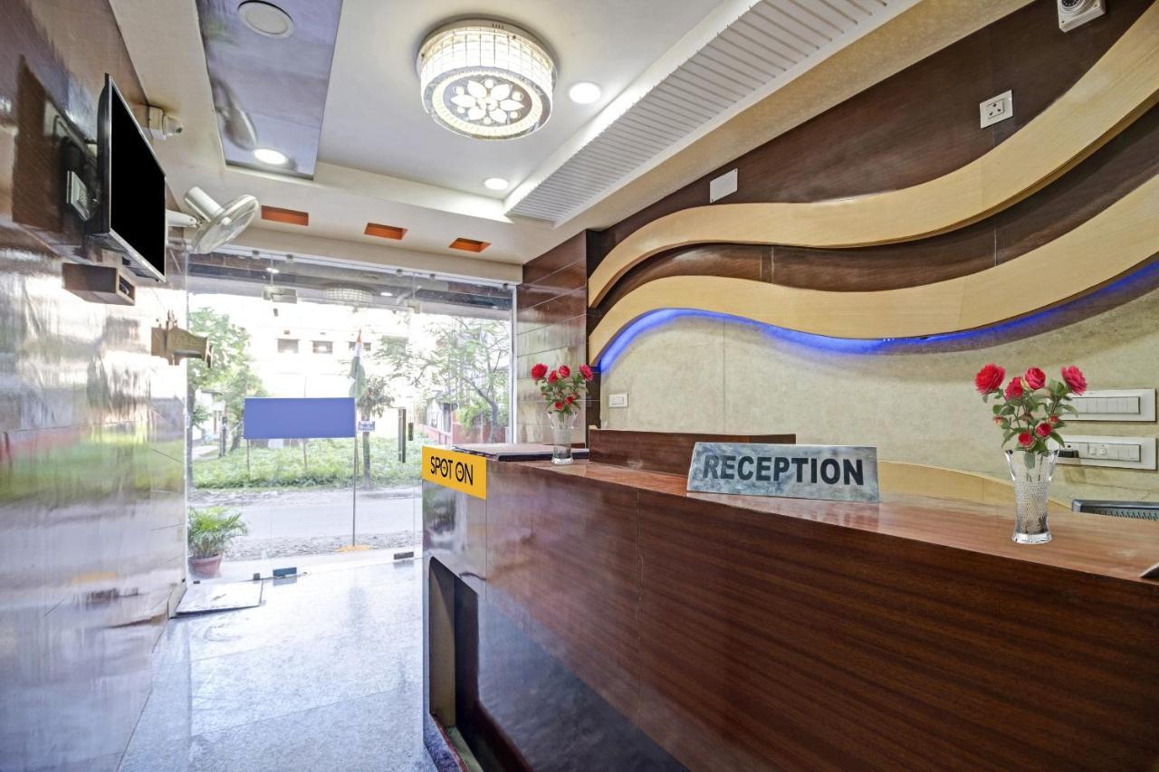 Spot On Hotel Stay In Koch Bihār 外观 照片